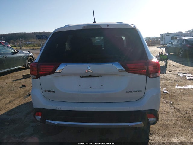 Mitsubishi Outlander Es
