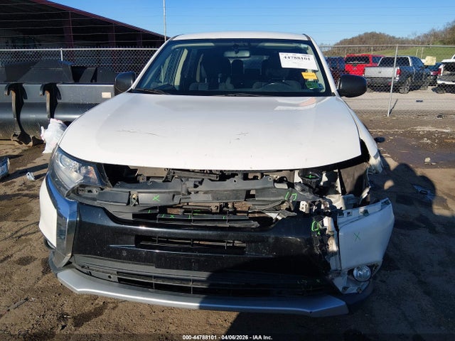 Mitsubishi Outlander Es