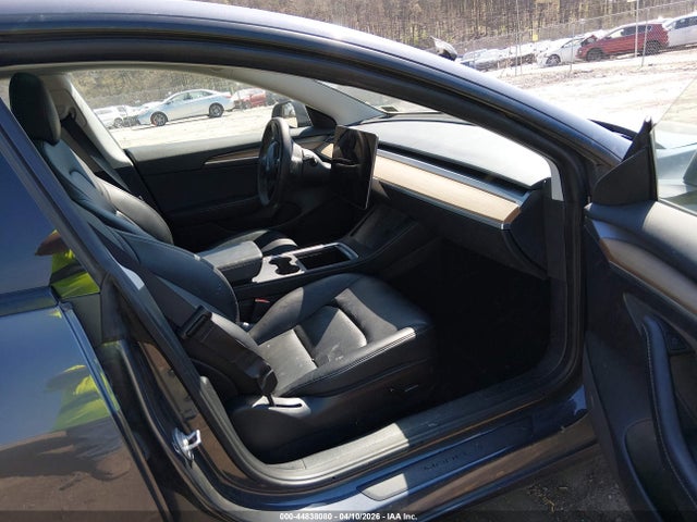 Tesla Model 3 Long Range Dual Motor All-wheel Drive