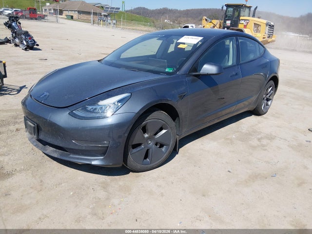 Tesla Model 3 Long Range Dual Motor All-wheel Drive