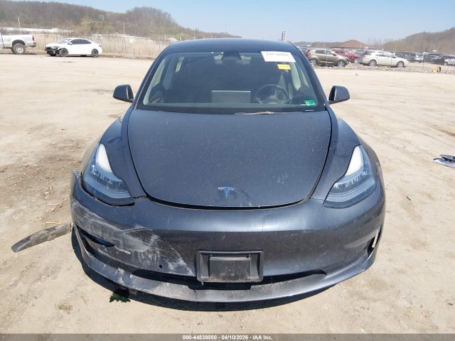 Tesla Model 3 Long Range Dual Motor All-wheel Drive