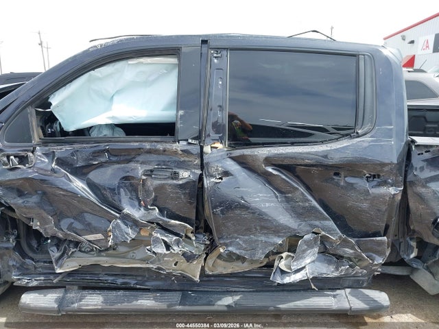 GMC Sierra 1500 4wd  Short Box Elevation With 3sb