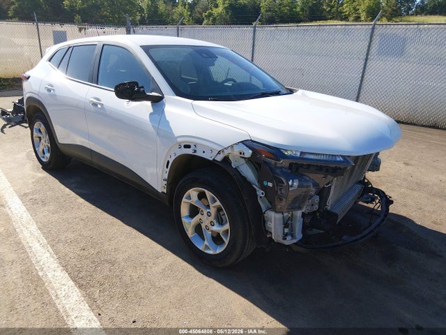 Salvage Chevrolet Trax Image