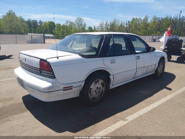 Oldsmobile Cutlass Supreme Sl