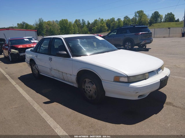 Salvage Oldsmobile Cutlass Supreme Image