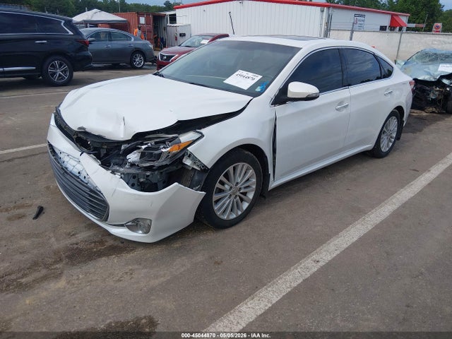 Toyota Avalon Hybrid Limited