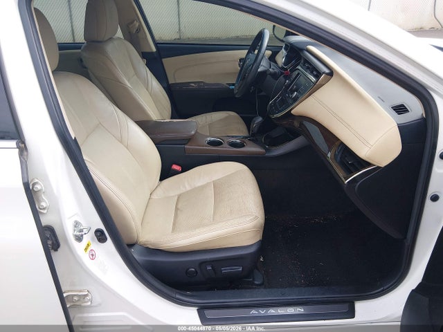 Toyota Avalon Hybrid Limited