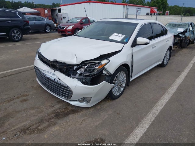 Toyota Avalon Hybrid Limited