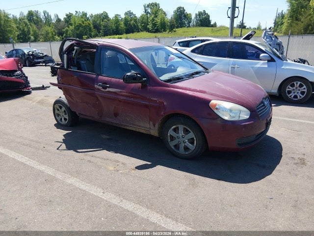 Salvage Hyundai ACCENT Image