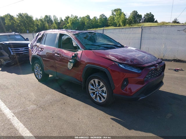 Salvage Toyota RAV4 Image