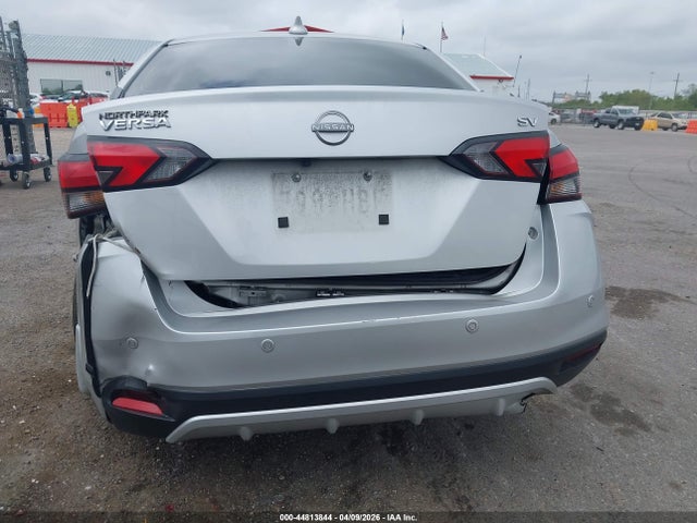 Nissan Versa 1.6 Sv