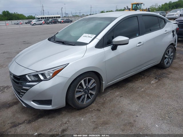 Nissan Versa 1.6 Sv
