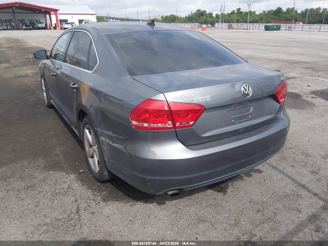Volkswagen Passat 1.8t Limited Edition