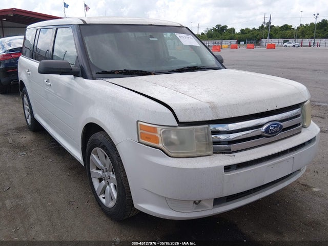 Salvage Ford Flex Image