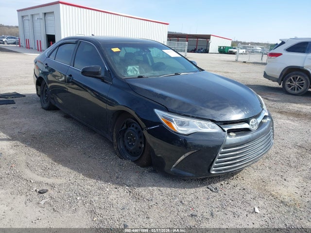 Toyota Camry Xle V6