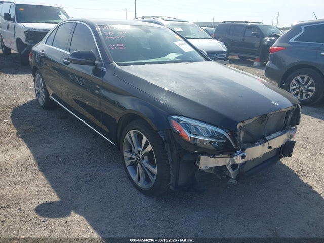 Salvage Mercedes-Benz C-Class Image