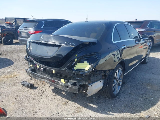 Mercedes-Benz C-Class 4matic
