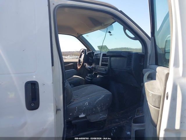 GMC Savana Work Van