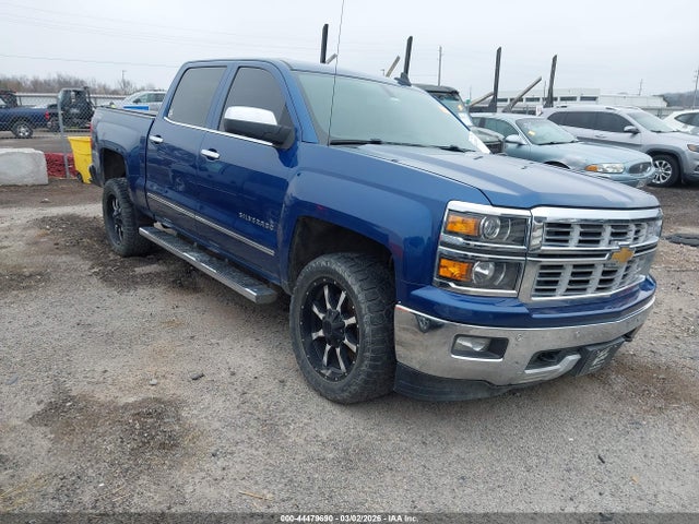 Salvage Chevrolet Silverado 1500 Image