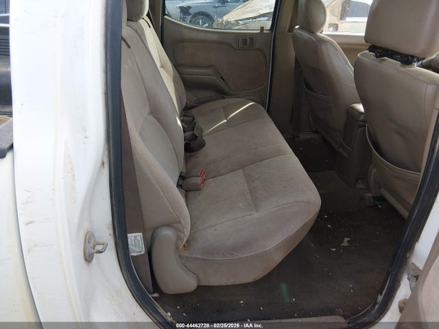 Toyota Tacoma Base V6