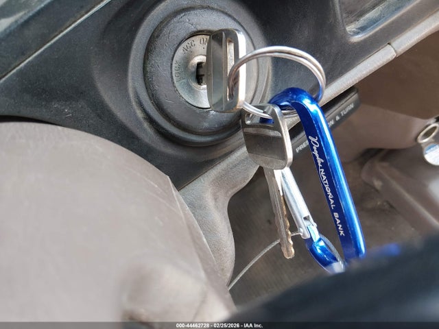 Toyota Tacoma Base V6