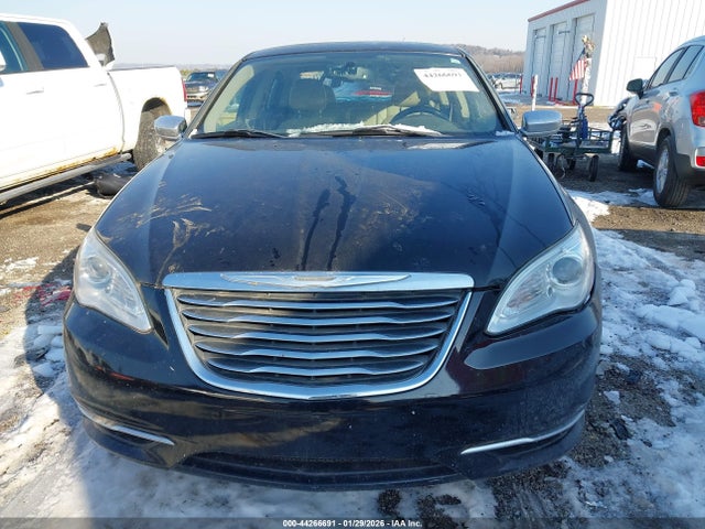 Chrysler 200 Limited