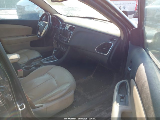 Chrysler 200 Limited