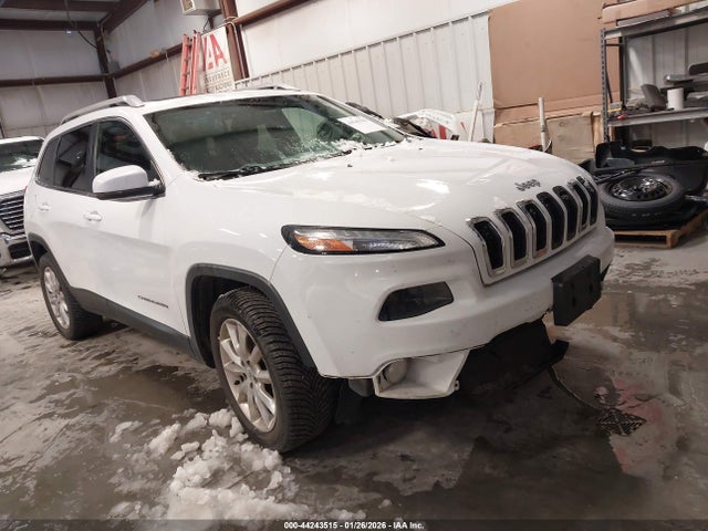 Salvage Jeep Cherokee Image