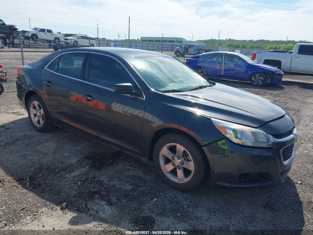 Salvage Chevrolet Malibu Image