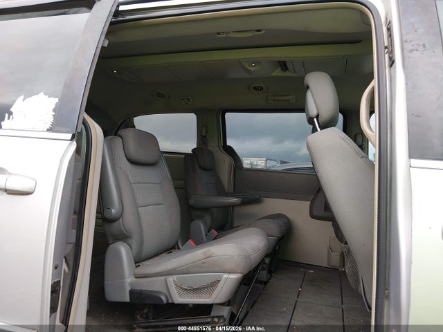 Chrysler Town & Country Touring