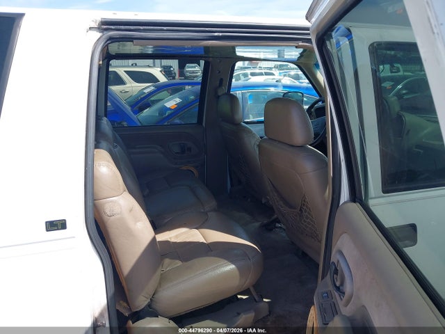 Chevrolet Suburban K1500