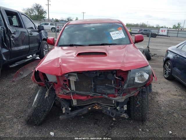Toyota Tacoma Base V6