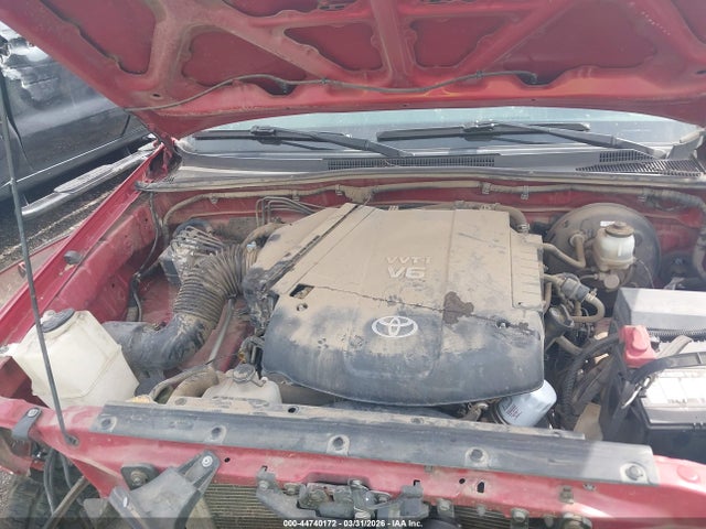 Toyota Tacoma Base V6