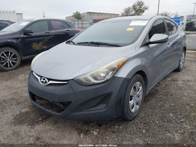 Hyundai ELANTRA Se