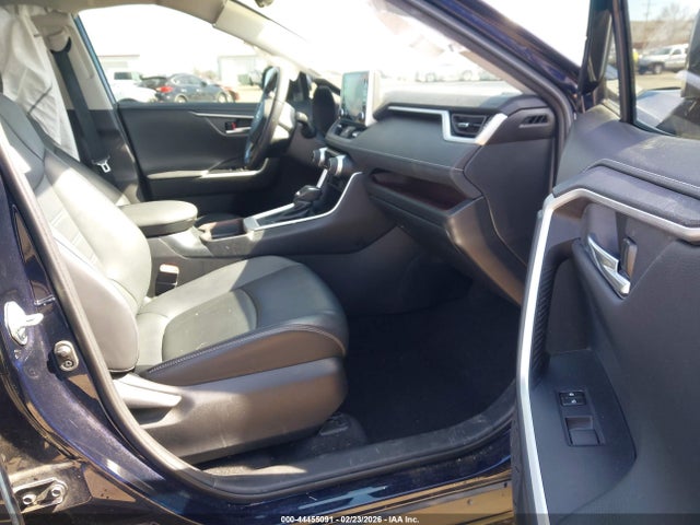 Toyota RAV4 Limited