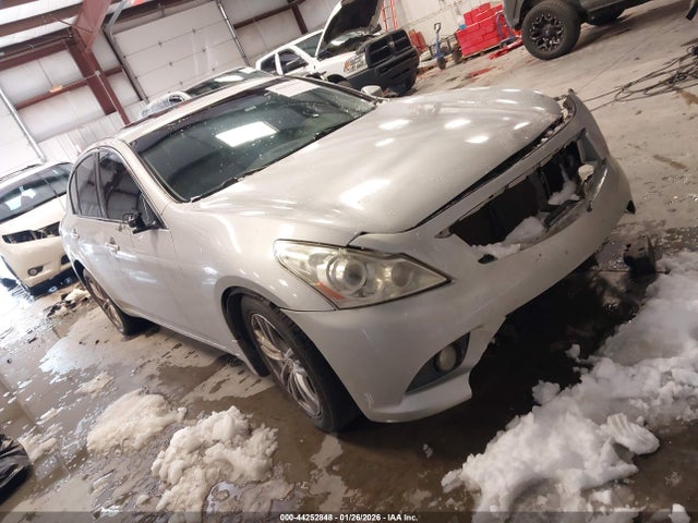 Salvage INFINITI G37x Image