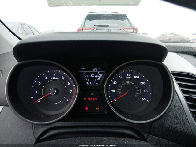Hyundai ELANTRA Value Edition