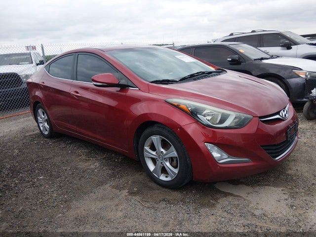 Salvage Hyundai ELANTRA Image