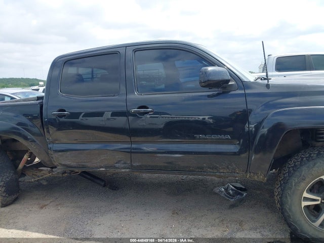 Toyota Tacoma Base V6