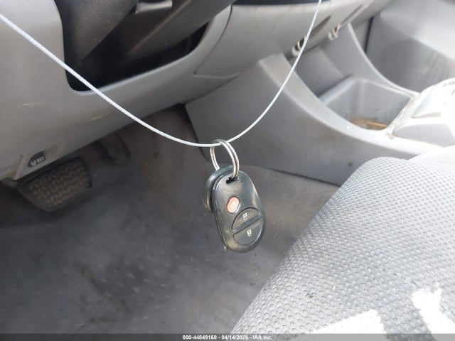Toyota Tacoma Base V6