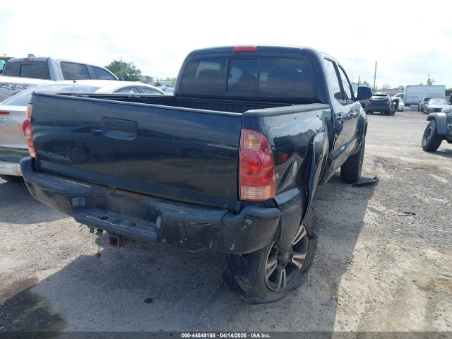 Toyota Tacoma Base V6