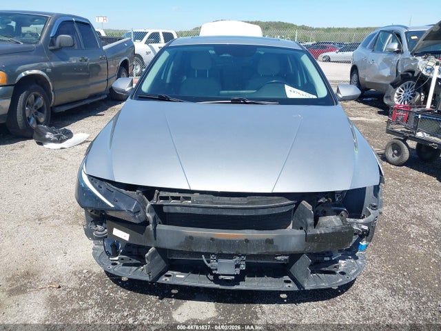 Hyundai ELANTRA Limited