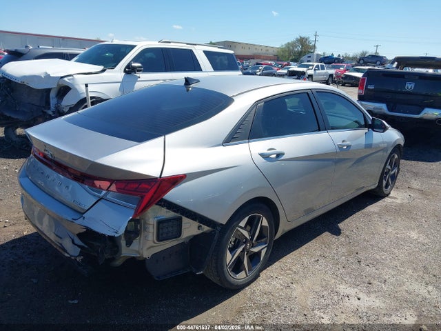 Hyundai ELANTRA Limited