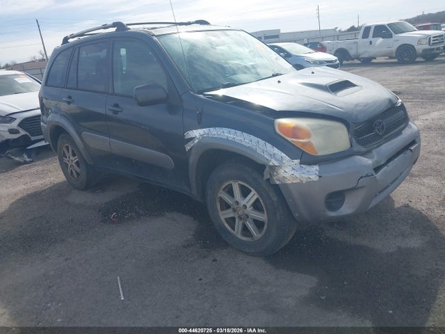 Salvage Toyota RAV4 Image