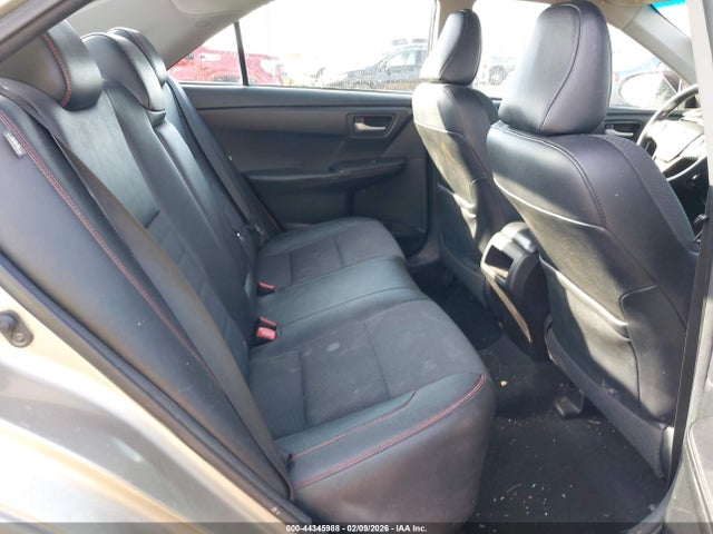 Toyota Camry Se