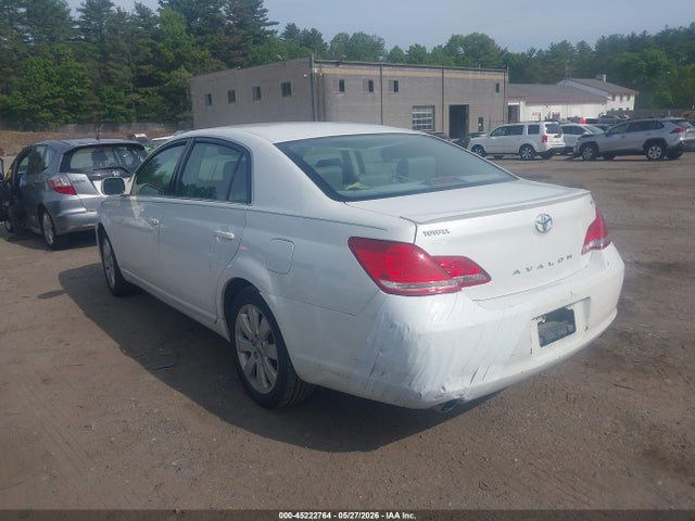 Toyota Avalon Xls