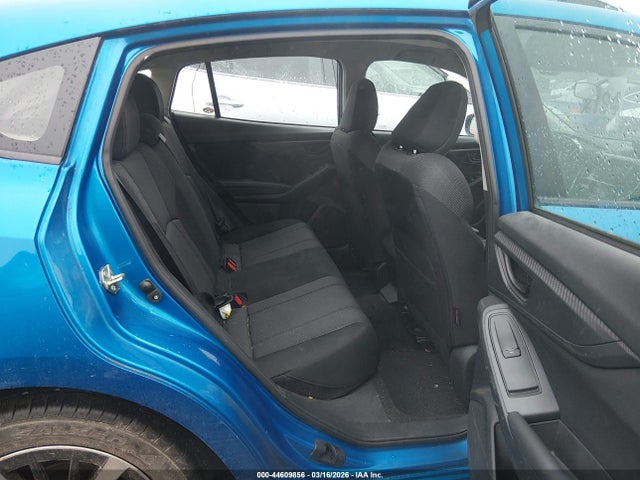 Subaru Impreza Premium 5-door