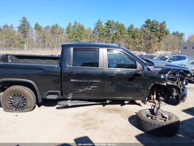 Chevrolet Silverado 2500 4wd  Standard Bed Lt