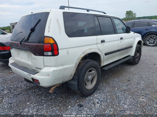 Mitsubishi Montero Sport