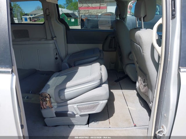 Chrysler Town & Country Touring